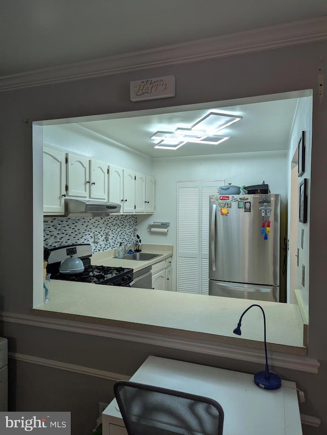 5940 Cove Landing Rd unit 304, Burke, VA 22015 - photo 3