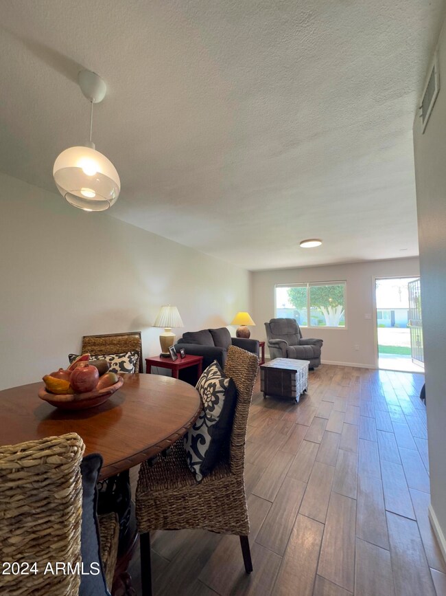 13263 N 110th Ave unit 15B, Sun City, AZ 85351 - photo 5