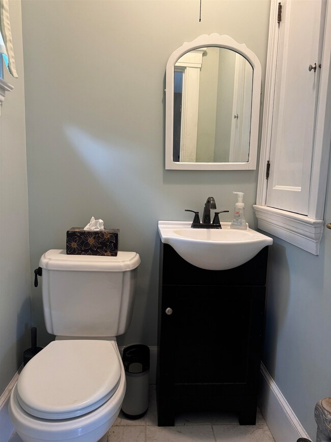 32 Dunklee St, Concord, NH 03301 - photo 6