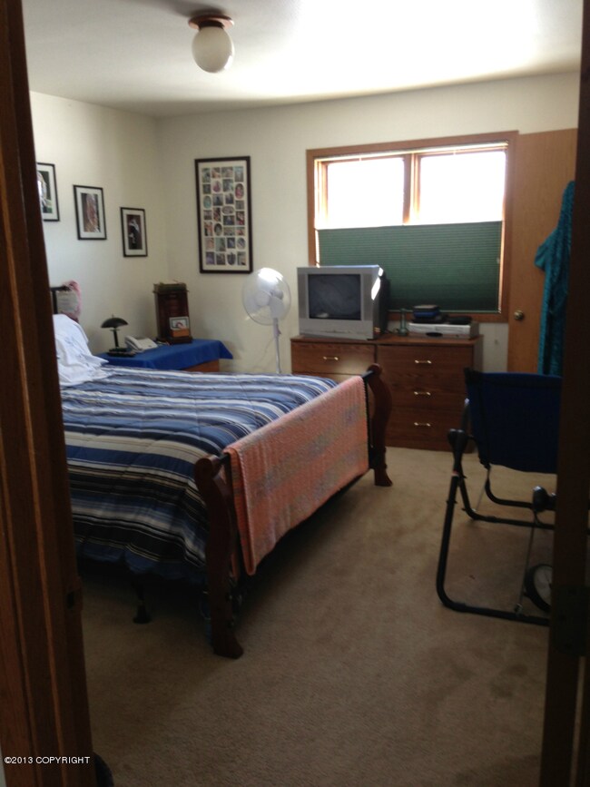 bedroom1