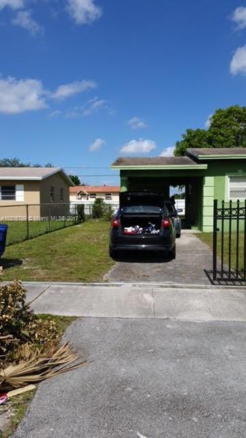 Motorized Gate, 2 Car Drive Way