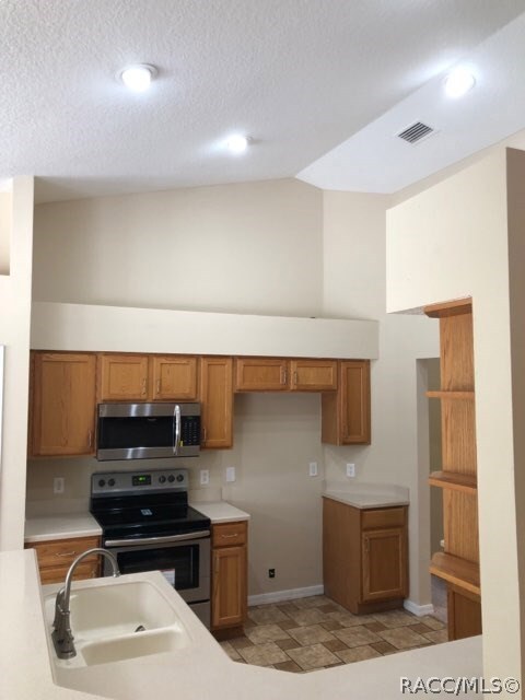 1119 E Mckinley St, Hernando, FL 34442 - photo 2