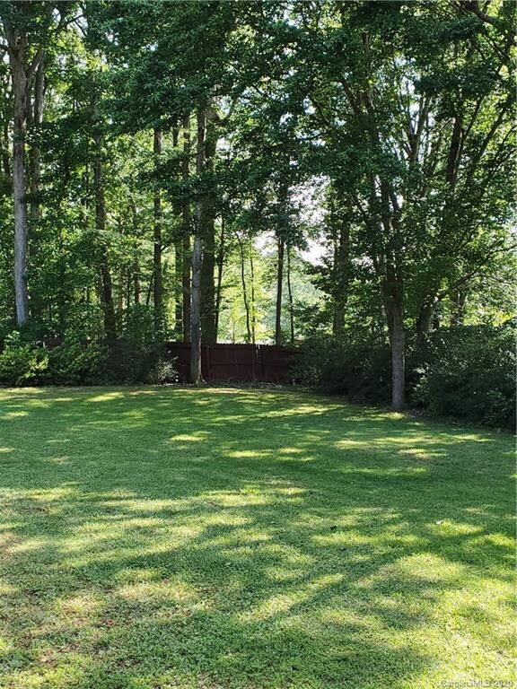 1027 Montley View Dr, Asheboro, NC 27205 - photo 4