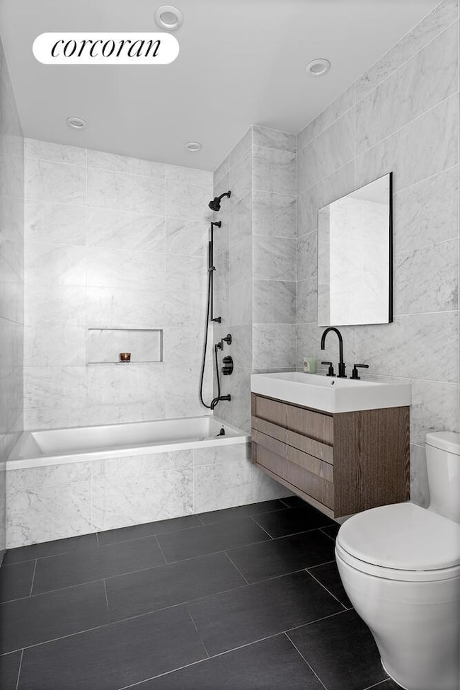 62 N 3rd St unit 3-B, Brooklyn, NY 11249 - photo 7