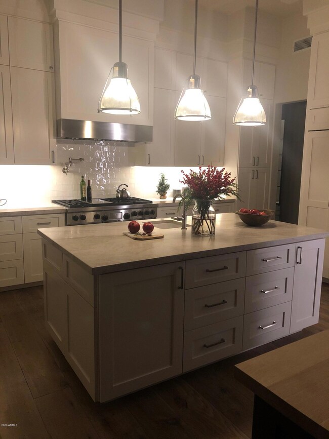 22025kitchen