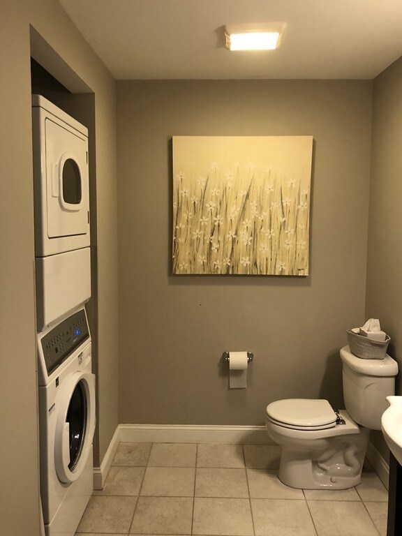 204 Center St unit 1, Pembroke, MA 02359 - photo 5