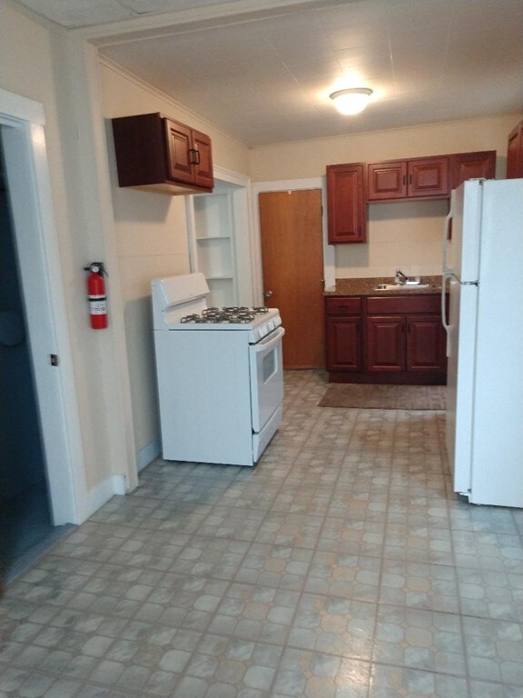 1251 N High St unit 1, Fall River, MA 02720 - photo 6