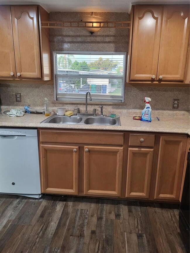 6580 Seminole Blvd unit 311, Seminole, FL 33772 - photo 3