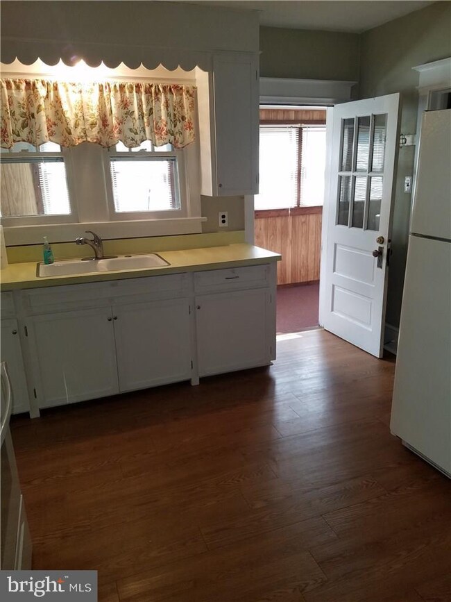 28 S Maple Ave, Tuckerton, NJ 08087 - photo 6