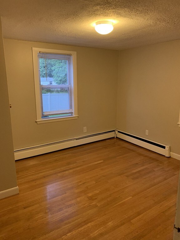 32 Maple Ave unit 1, Medford, MA 02155 - photo 7