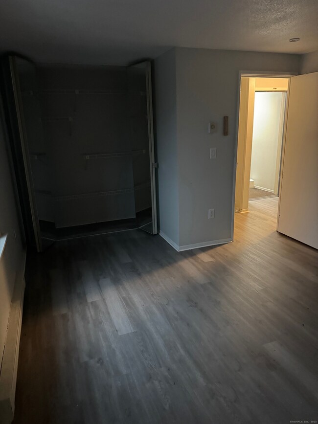 148 Burgundy Hill Ln unit 148, Middletown, CT 06457 - photo 6