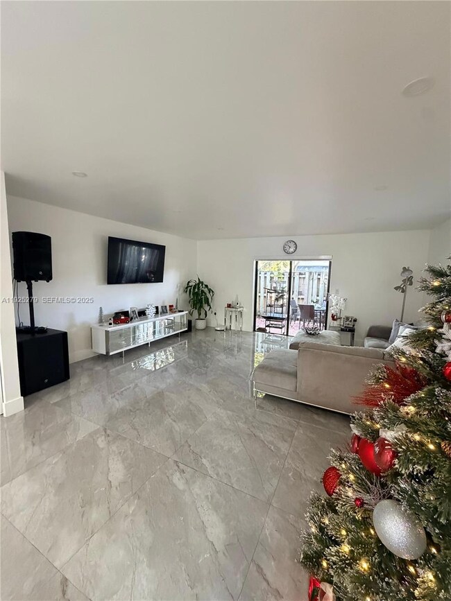 14261 SW 94th Cir Ln unit 10220, Miami, FL 33186 - photo 3