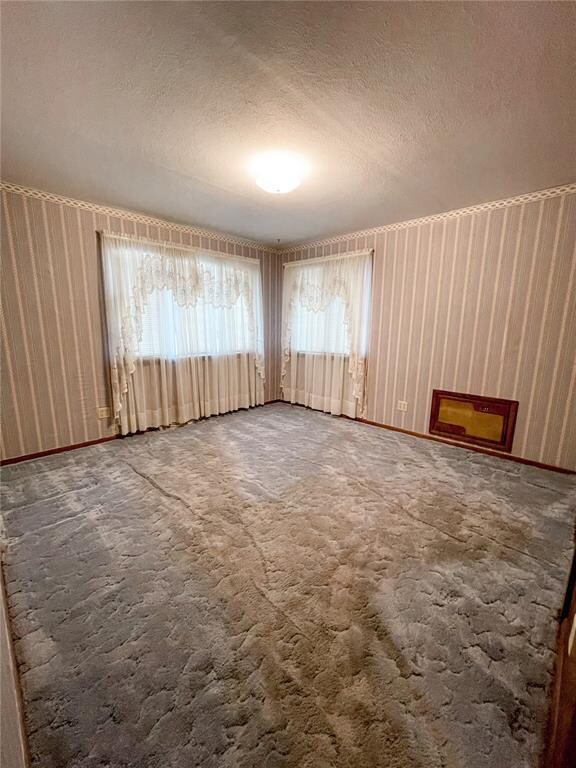 2505 Illinois St SW, Cedar Rapids, IA 52404 - photo 5