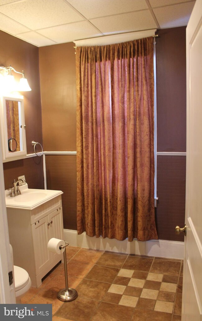 647 Arlington St, Tamaqua, PA 18252 - photo 5