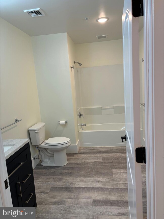 177 Chestnut St unit 5, Spring City, PA 19475 - photo 3