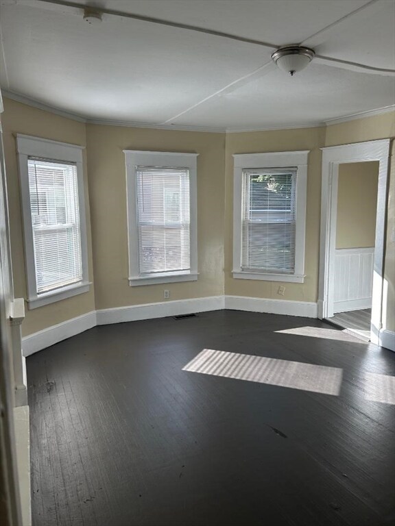 42 Benton St unit 1, Springfield, MA 01109 - photo 2