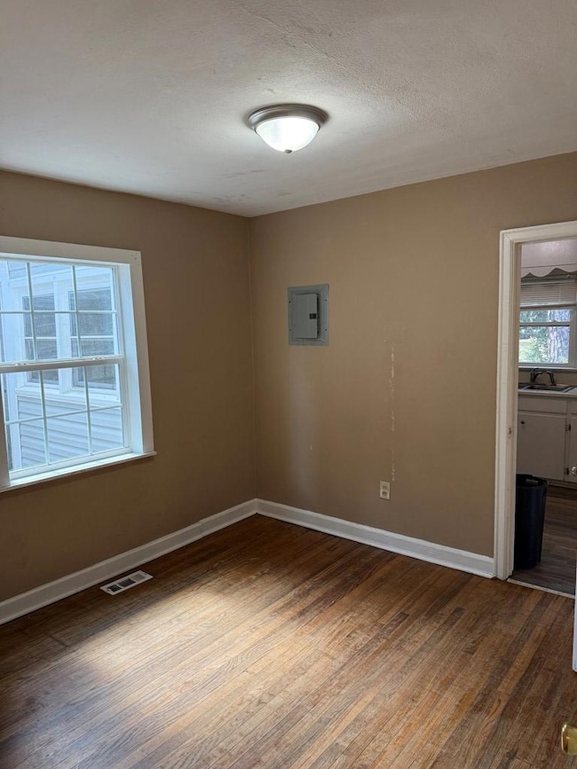 1114 10th Ave, Albany, GA 31707 - photo 7