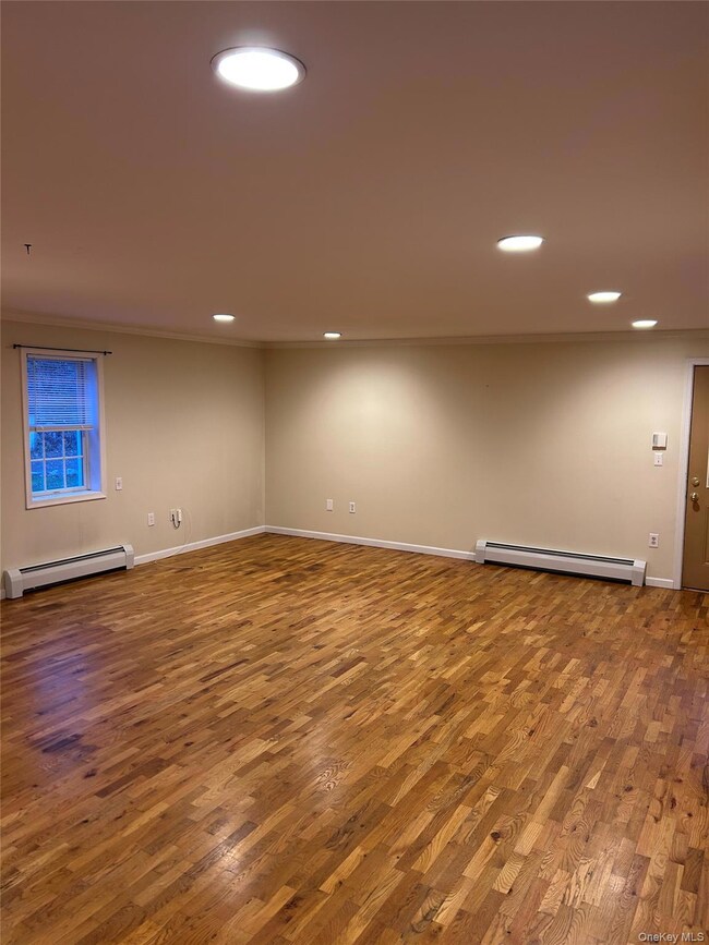 106 Newport Bridge Rd unit 3, Warwick, NY 10990 - photo 7