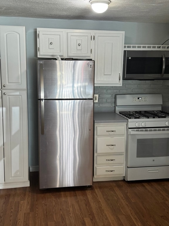 7 Karen Cir unit 2, Billerica, MA 01821 - photo 2