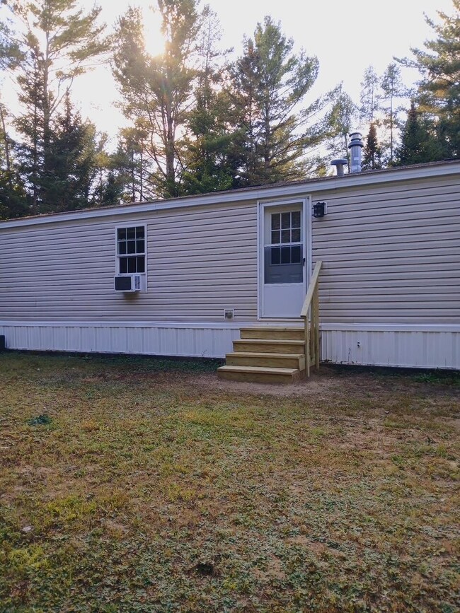 unlisted-address, New Vineyard, ME 04956 - photo 4