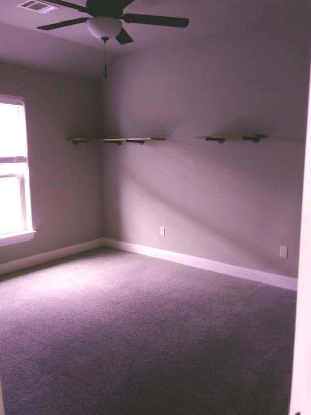 237 Jacinth Ln, Granbury, TX 76049 - photo 3