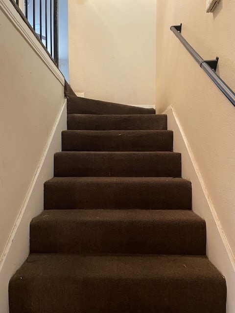 12306 Wild Pine Dr unit D, Houston, TX 77039 - photo 7