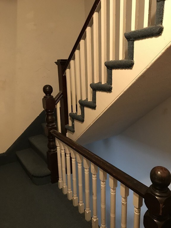 70 Jefferson St, Lynn, MA 01902 - photo 4