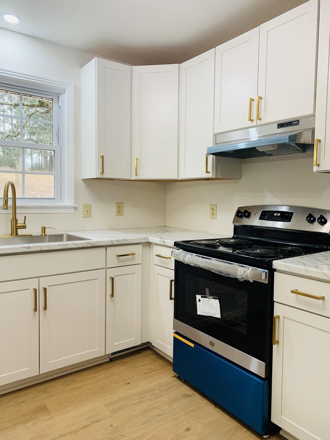 710 Eastland Ln, Lebanon, TN 37090 - photo 6