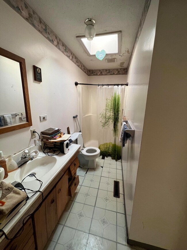 Master Bath 2 Brentwood
