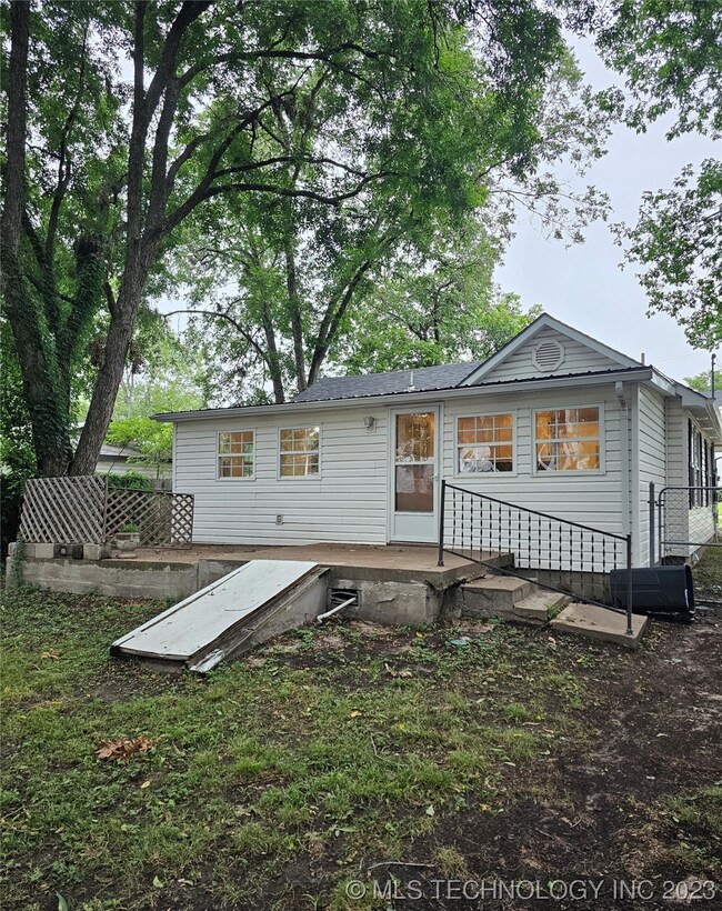 215 W Freeport St, Broken Arrow, OK 74012 - photo 7