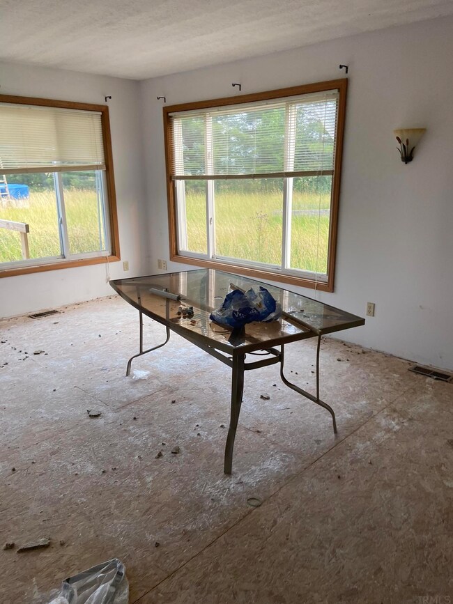 6037 E 450 S, Wabash, IN 46992 - photo 4