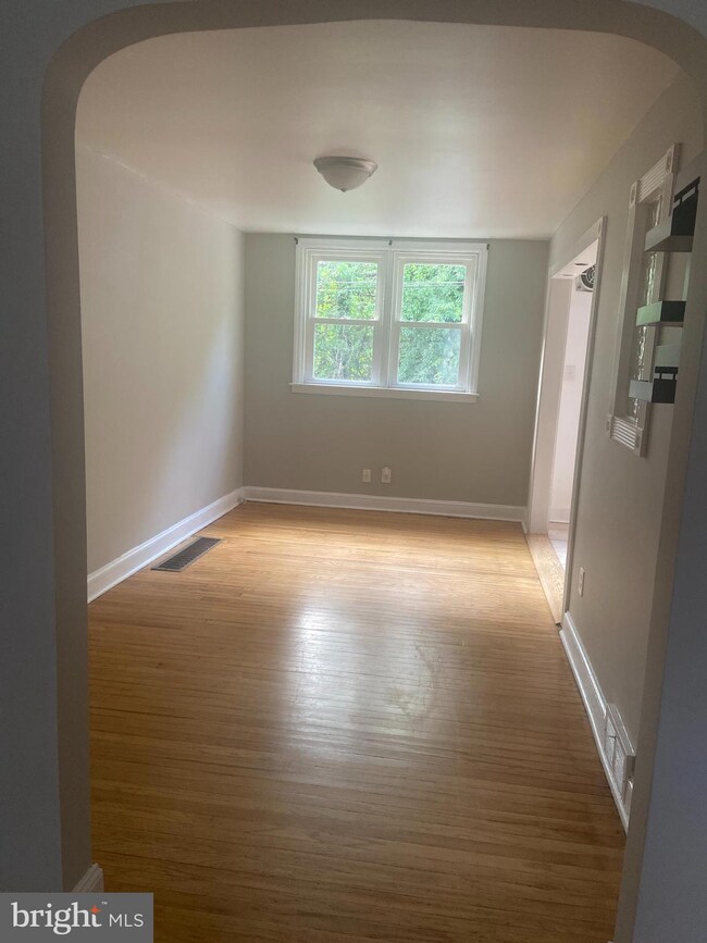 2365 Bond Ave, Drexel Hill, PA 19026 - photo 6