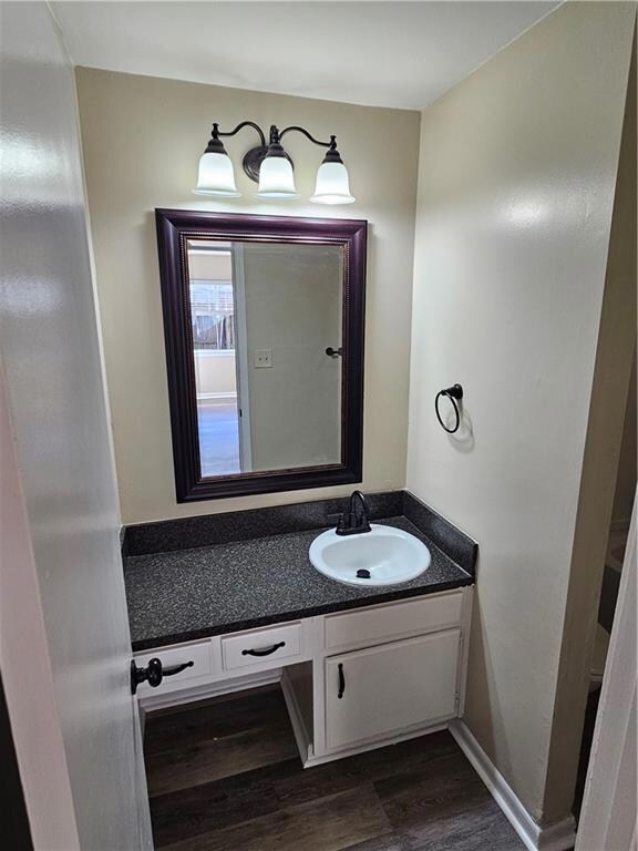 6527 Old Shell Rd unit 22, Mobile, AL 36608 - photo 5