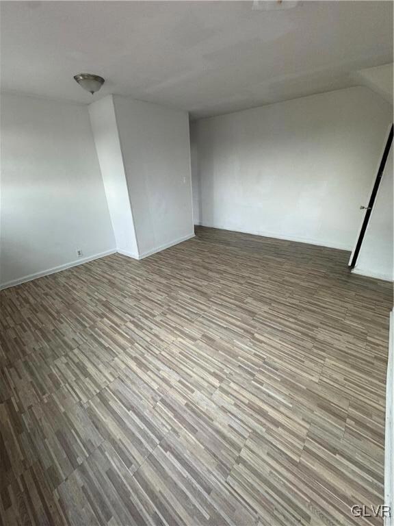 910 E Cedar St unit 2, Allentown, PA 18109 - photo 6