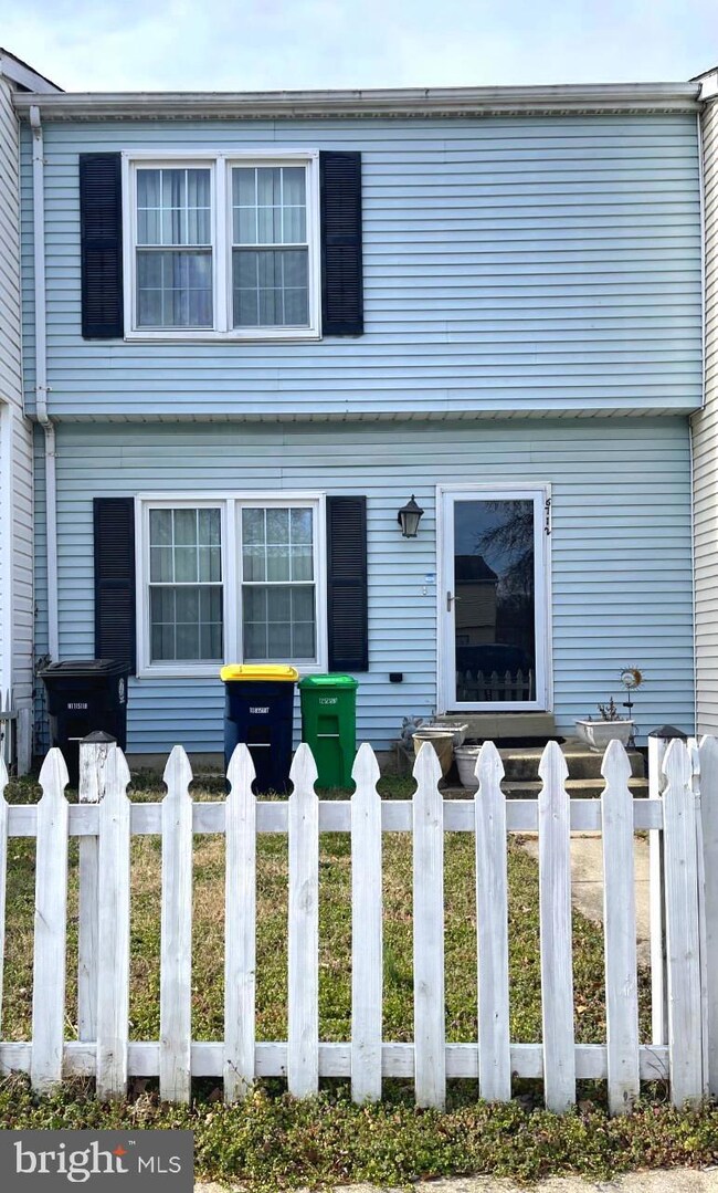 6712 Hawthorne St, Hyattsville, MD 20785 - photo 3