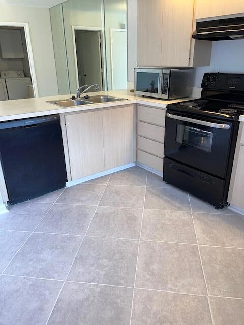 16 Amherst Ct unit D, Royal Palm Beach, FL 33411 - photo 7