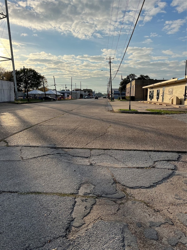 5th Kansas St, Rosenberg, TX 77471 - photo 3