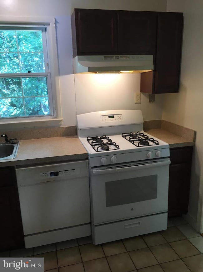 2335 Woodberry Dr, Bryans Road, MD 20616 - photo 4