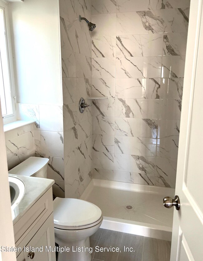 365 Maine Ave unit 1, Staten Island, NY 10314 - photo 5