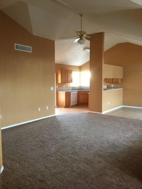 14488 Bryce Dr, Horizon City, TX 79928 - photo 5