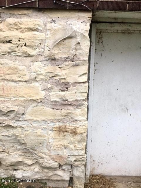 HighLimestoneFoundationClose