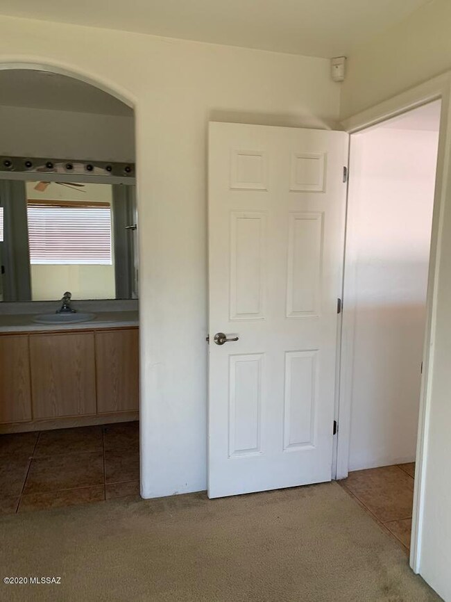 2366 W Silver River Way, Tucson, AZ 85745 - photo 6