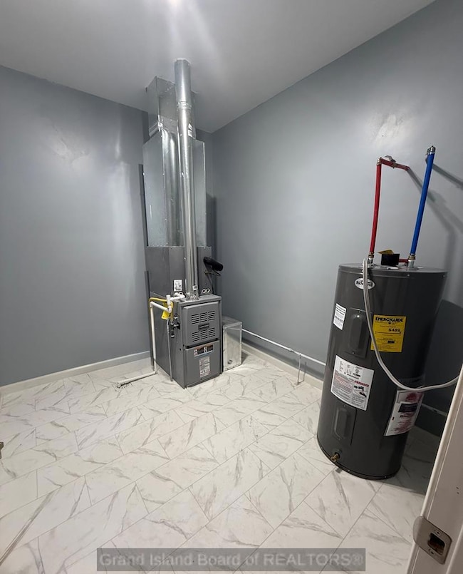 217 W 4th St, Hastings, NE 68901 - photo 7