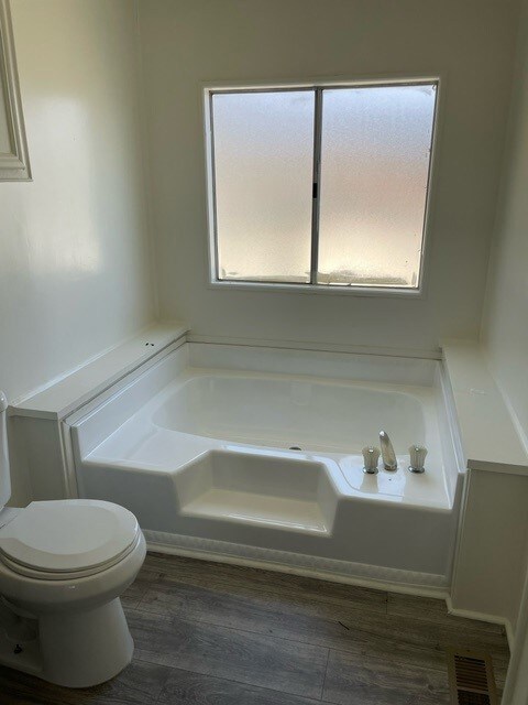 24303 Woolsey Canyon Rd unit 86, West Hills, CA 91304 - photo 4