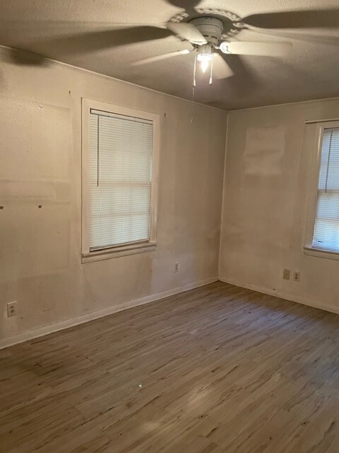 18010 Magnolia, Alvin, TX 77511 - photo 7