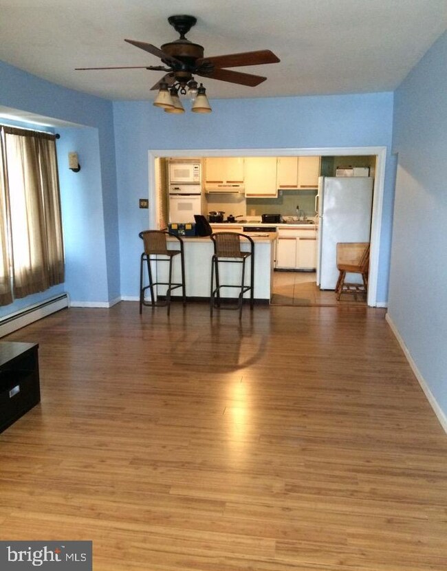 391 Walnut Ave, Gloucester City, NJ 08030 - photo 4