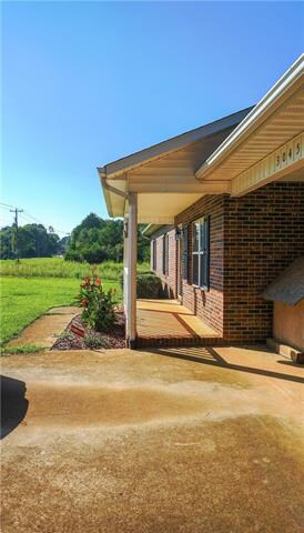 3045 Spencer Rd NE, Conover, NC 28613 - photo 4