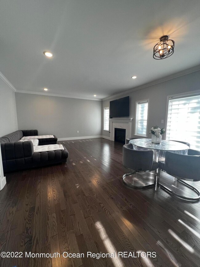 2024 Vernon St, Oakhurst, NJ 07755 - photo 6