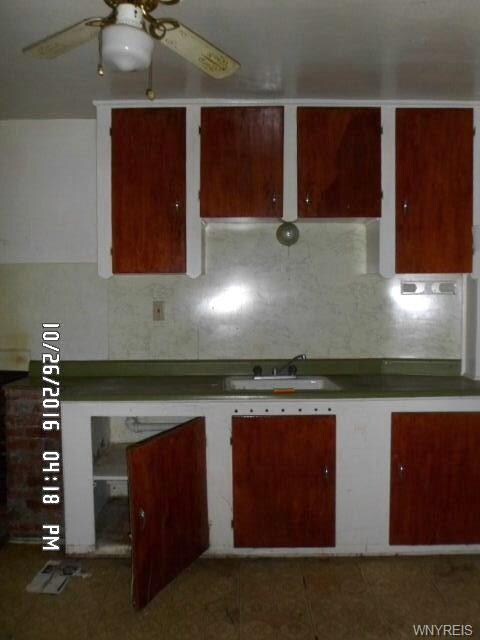 253 Vandervoort St, North Tonawanda, NY 14120 - photo 3