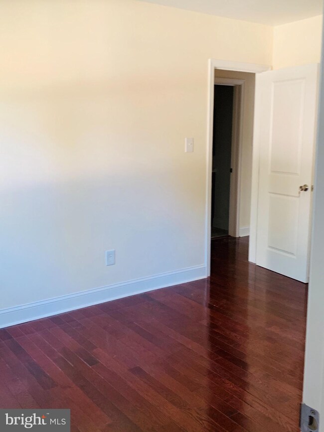 3535 56th St, Hyattsville, MD 20784 - photo 6